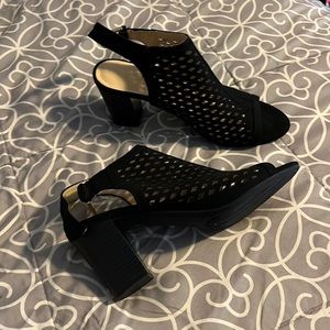 Heals, wedge, black